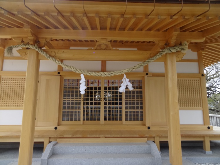 阿智神社の新しいお堂
