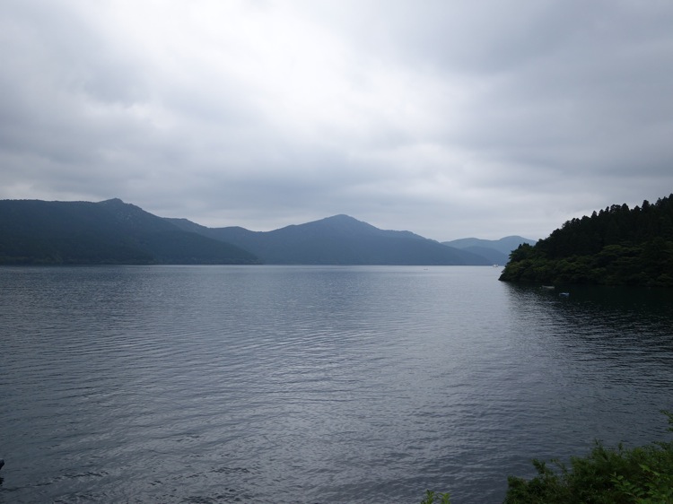 箱根箱根 御番所茶屋から見る芦ノ湖の景色