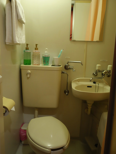 ゲストハウスWASABIの和室 トイレ