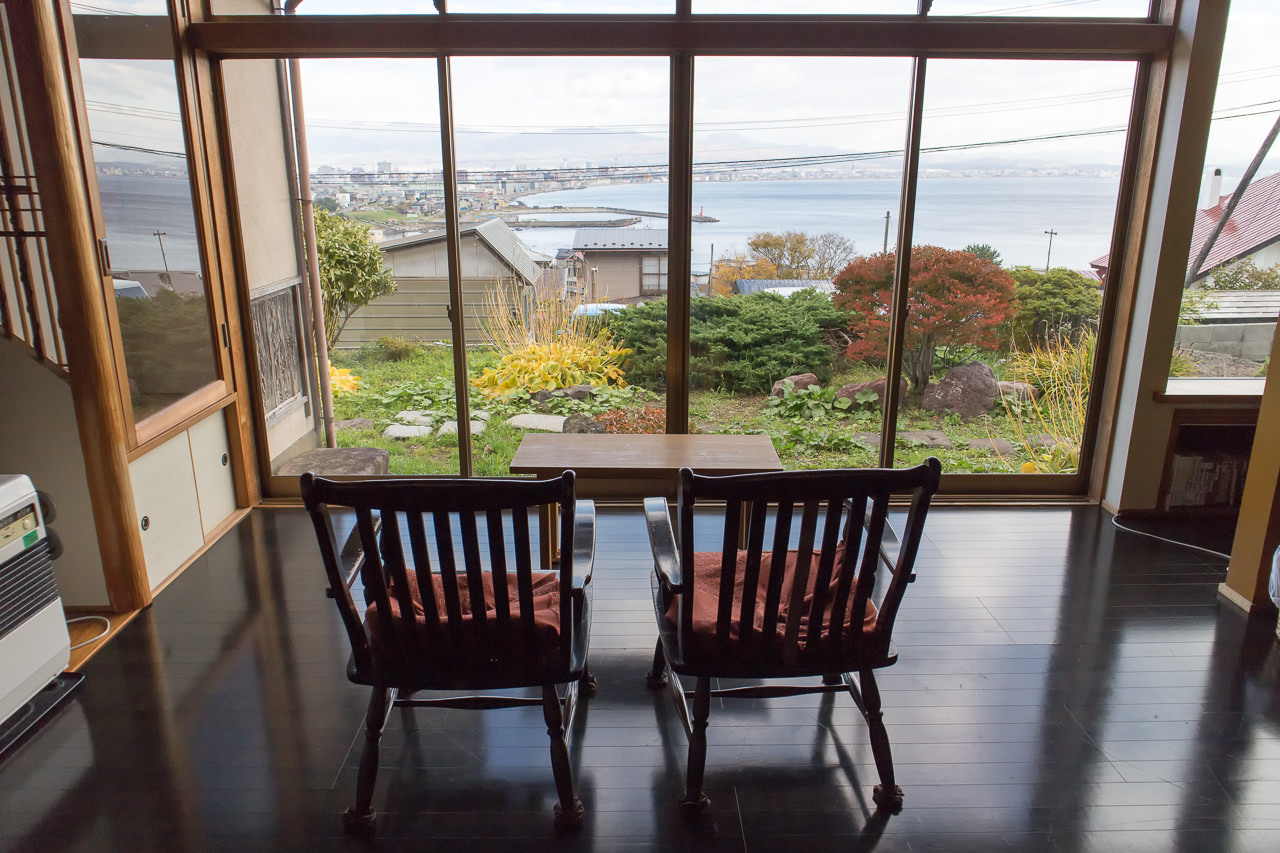 函館山ゲストハウス　共有スペースからの眺め